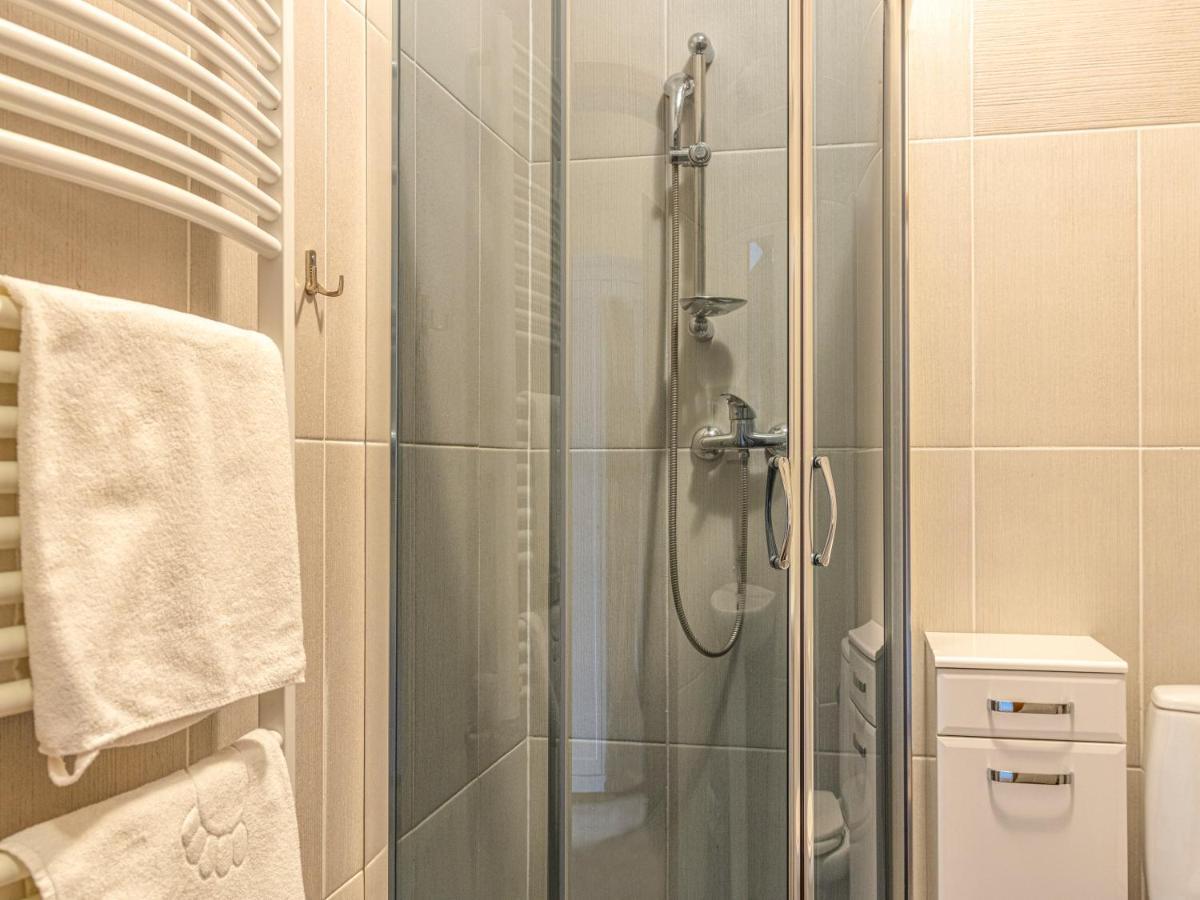 Pensjonat Zielone Wzgorze Lipiany Buitenkant foto